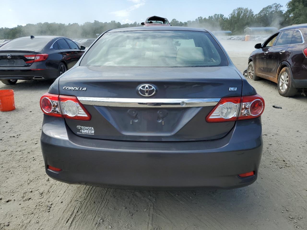 Photo 5 VIN: JTDBU4EE6B9155949 - TOYOTA COROLLA 