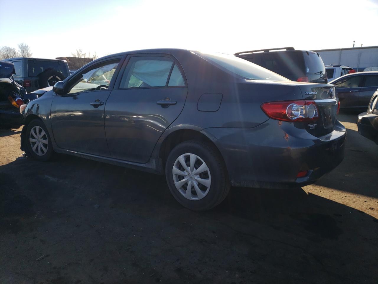 Photo 1 VIN: JTDBU4EE6BJ090650 - TOYOTA COROLLA 