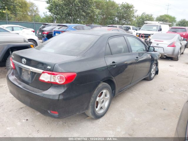 Photo 3 VIN: JTDBU4EE7B9159105 - TOYOTA COROLLA 