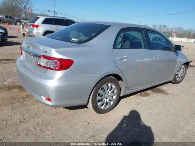 Photo 3 VIN: JTDBU4EE7C9170512 - TOYOTA COROLLA 