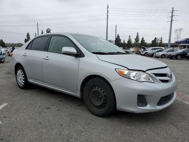 Photo 3 VIN: JTDBU4EE7C9175385 - TOYOTA COROLLA 