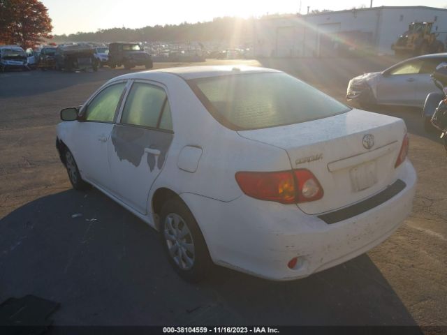 Photo 2 VIN: JTDBU4EE8AJ084086 - TOYOTA COROLLA 