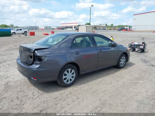 Photo 3 VIN: JTDBU4EE8B9140028 - TOYOTA COROLLA 