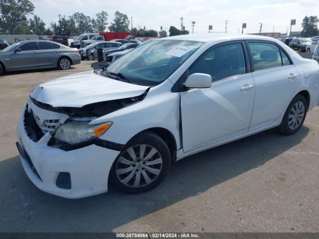 Photo 1 VIN: JTDBU4EE8DJ116748 - TOYOTA COROLLA 