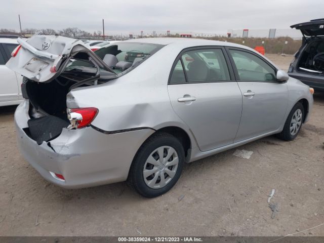 Photo 3 VIN: JTDBU4EE9B9139857 - TOYOTA COROLLA 