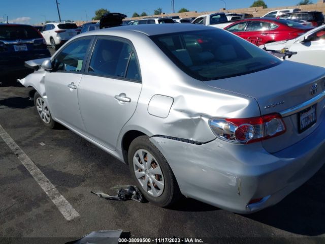 Photo 2 VIN: JTDBU4EEXB9151788 - TOYOTA COROLLA 