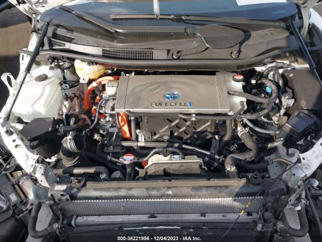 Photo 9 VIN: JTDBVRBD0HA002710 - TOYOTA MIRAI 