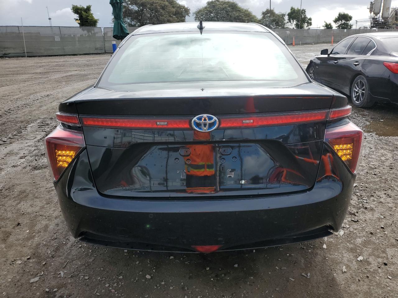 Photo 5 VIN: JTDBVRBD0KA006165 - TOYOTA MIRAI 