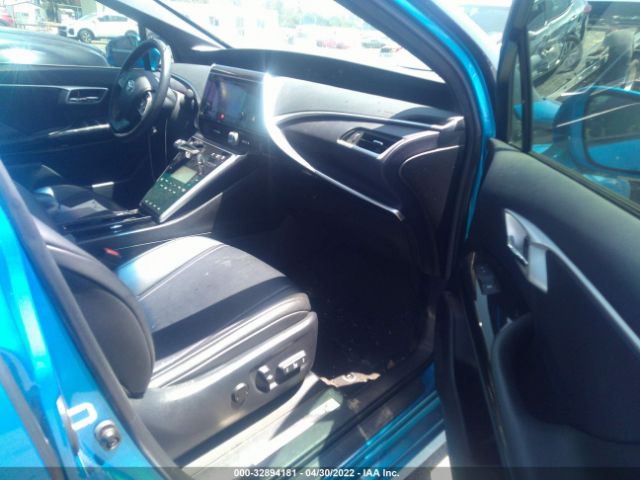 Photo 4 VIN: JTDBVRBD1HA001369 - TOYOTA MIRAI 