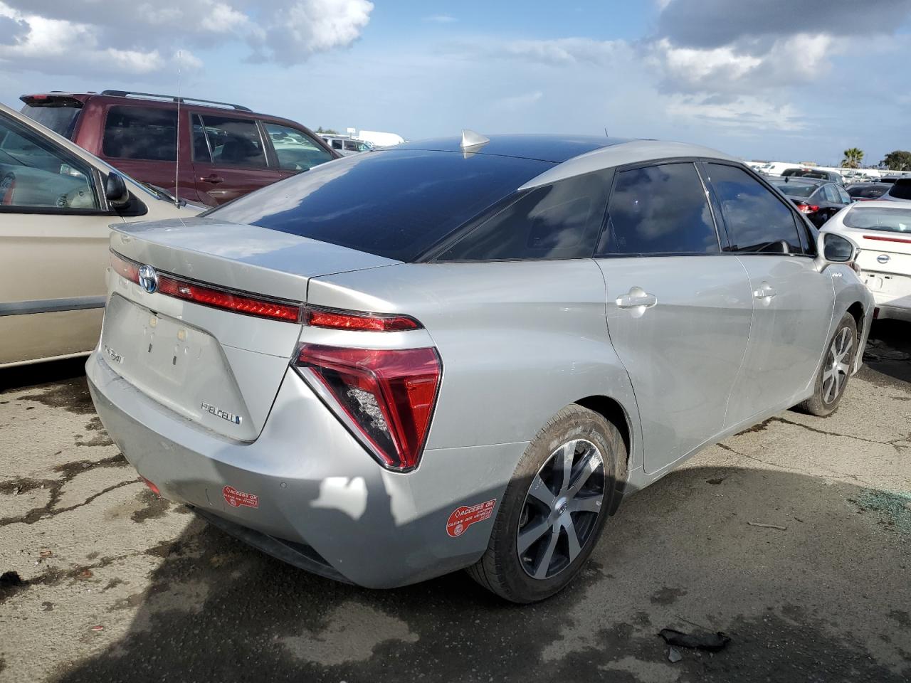 Photo 2 VIN: JTDBVRBD2HA003602 - TOYOTA MIRAI 