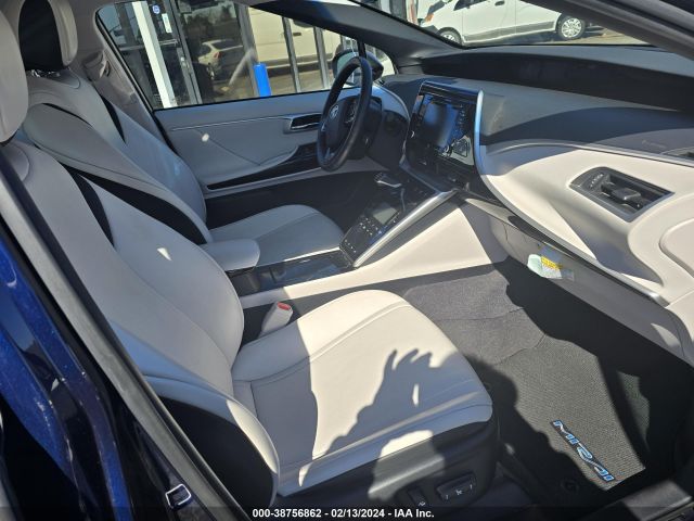 Photo 4 VIN: JTDBVRBD2LA008274 - TOYOTA MIRAI 