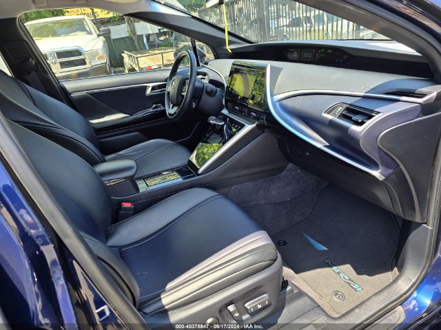 Photo 4 VIN: JTDBVRBD4HA002290 - TOYOTA MIRAI 