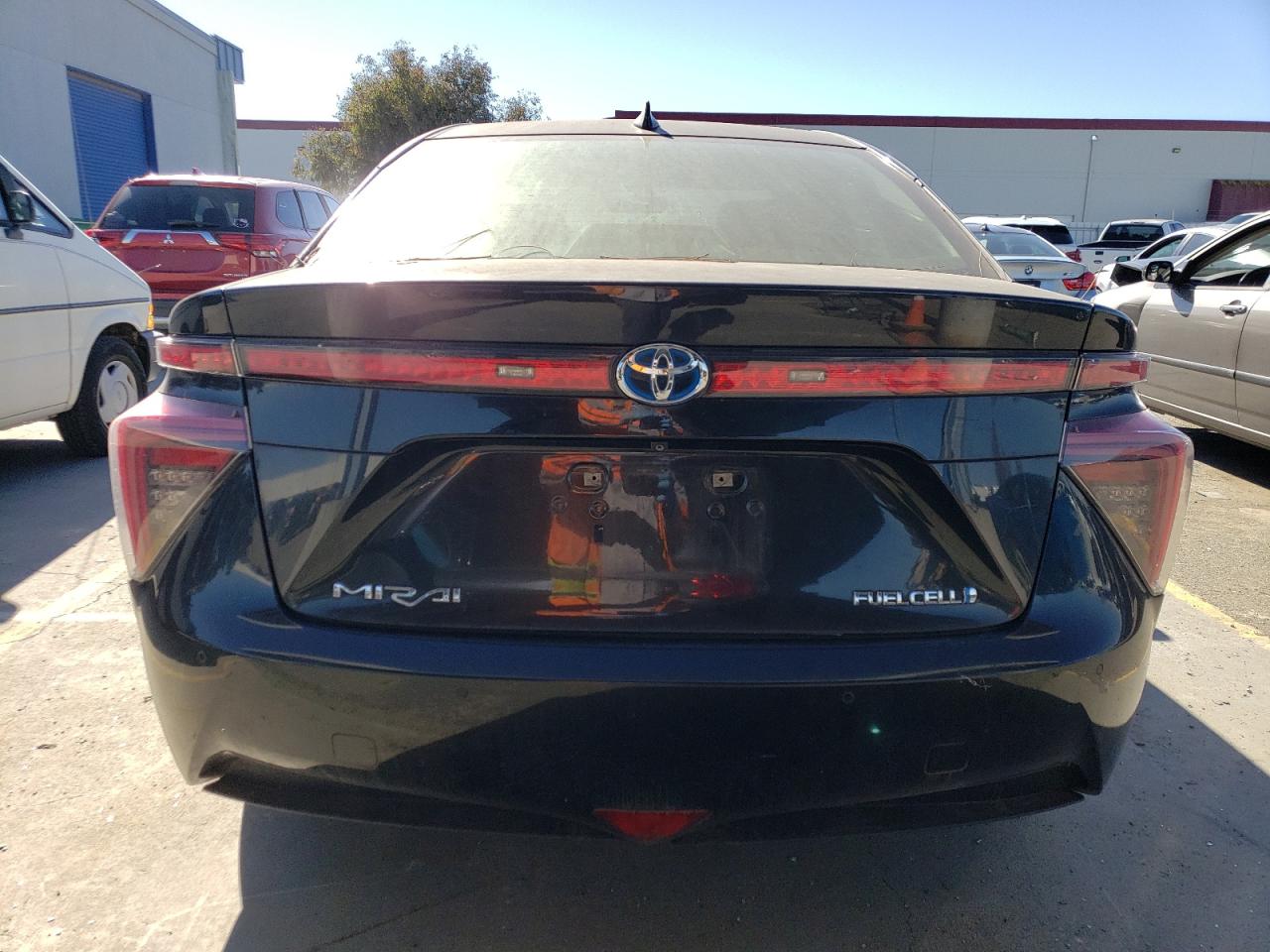 Photo 5 VIN: JTDBVRBD4HA002970 - TOYOTA MIRAI 