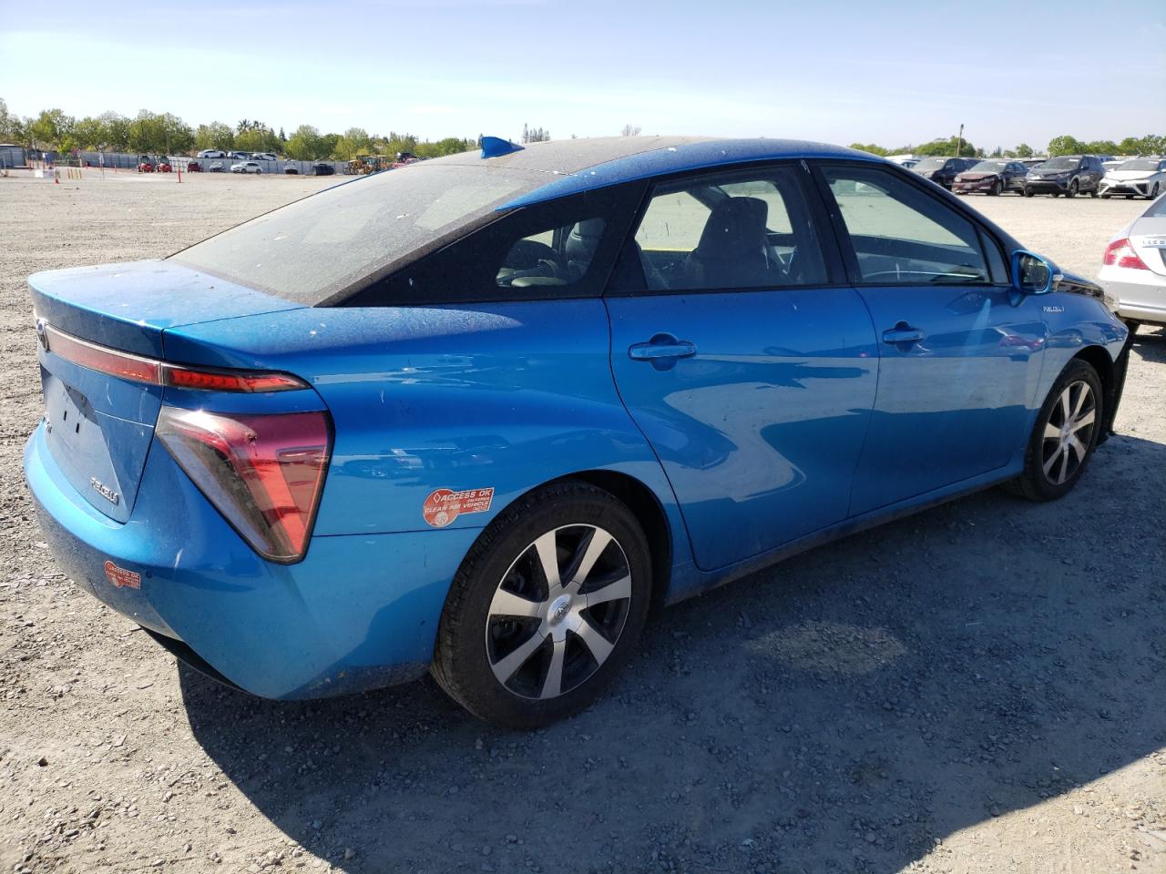 Photo 2 VIN: JTDBVRBD5HA001617 - TOYOTA MIRAI 