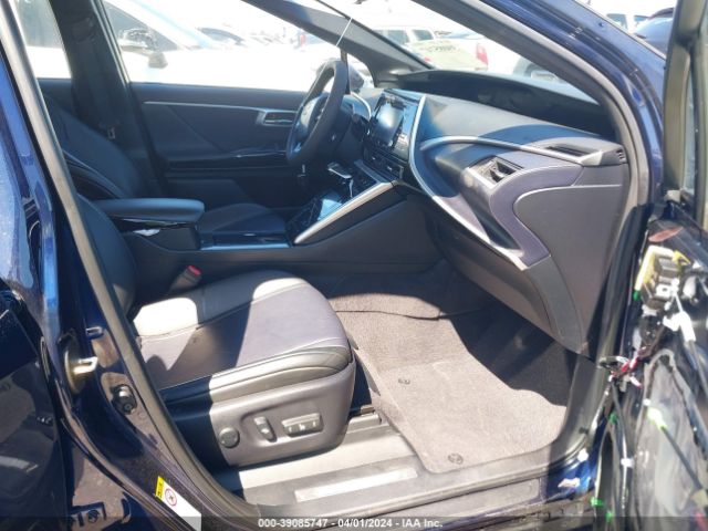 Photo 4 VIN: JTDBVRBD5JA004703 - TOYOTA MIRAI 