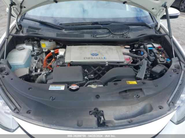 Photo 9 VIN: JTDBVRBD6JA000472 - TOYOTA MIRAI 