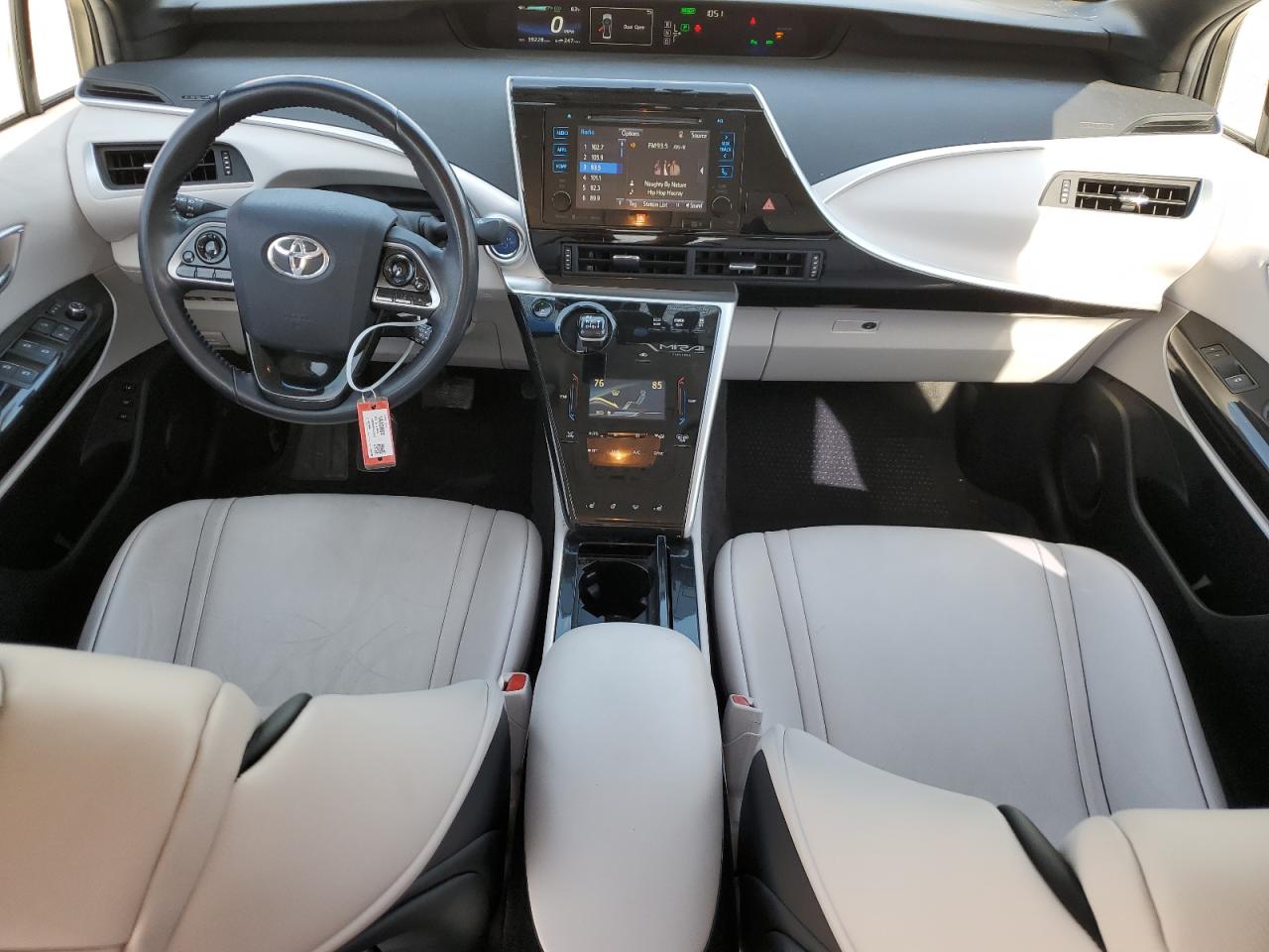 Photo 7 VIN: JTDBVRBD8HA003247 - TOYOTA MIRAI 