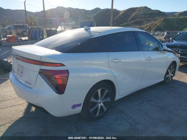 Photo 3 VIN: JTDBVRBD8JA005389 - TOYOTA MIRAI 