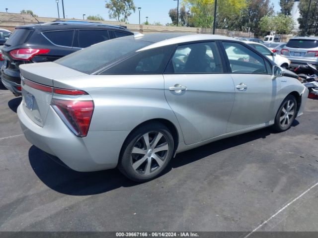 Photo 3 VIN: JTDBVRBD9JA004767 - TOYOTA MIRAI 