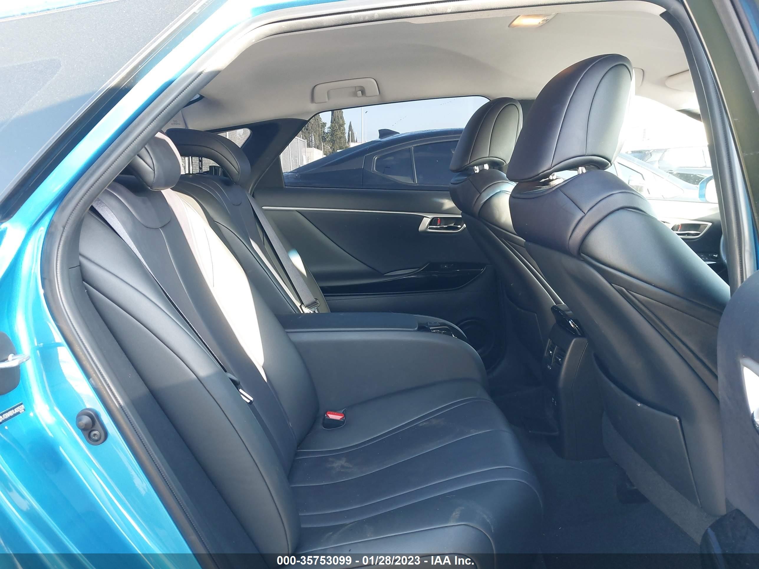 Photo 7 VIN: JTDBVRBD9JA005028 - TOYOTA MIRAI 