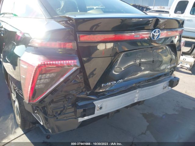 Photo 5 VIN: JTDBVRBDXJA004373 - TOYOTA MIRAI 