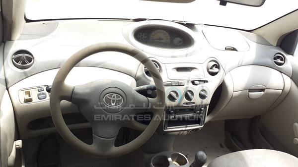 Photo 13 VIN: JTDBW133150081732 - TOYOTA ECHO 