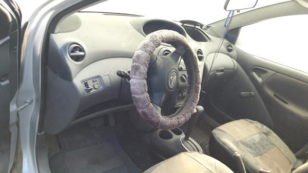 Photo 10 VIN: JTDBW133950067349 - TOYOTA ECHO 