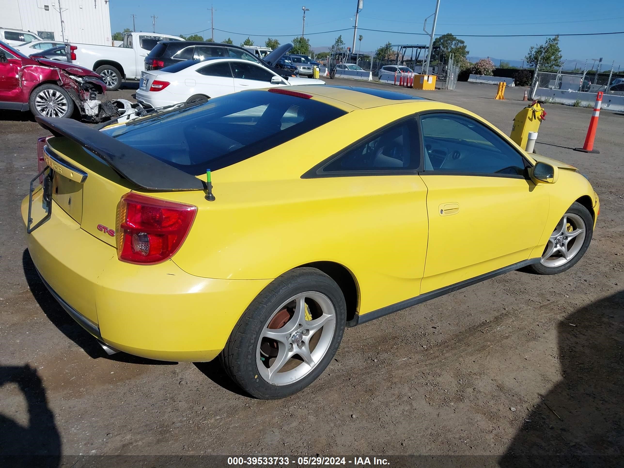 Photo 3 VIN: JTDDY32T030062019 - TOYOTA CELICA 