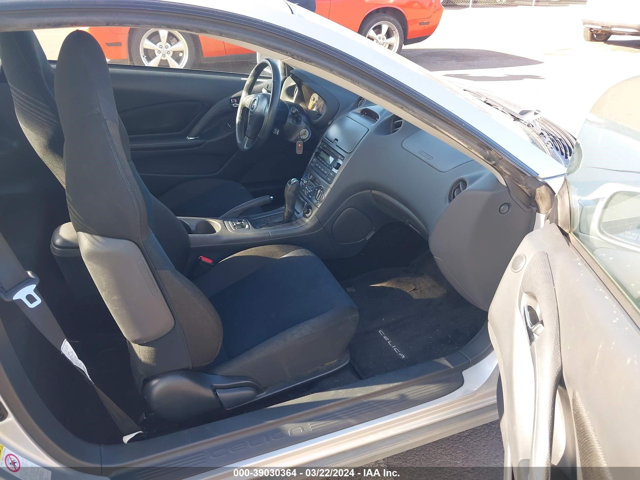 Photo 4 VIN: JTDDY38T050075363 - TOYOTA CELICA 