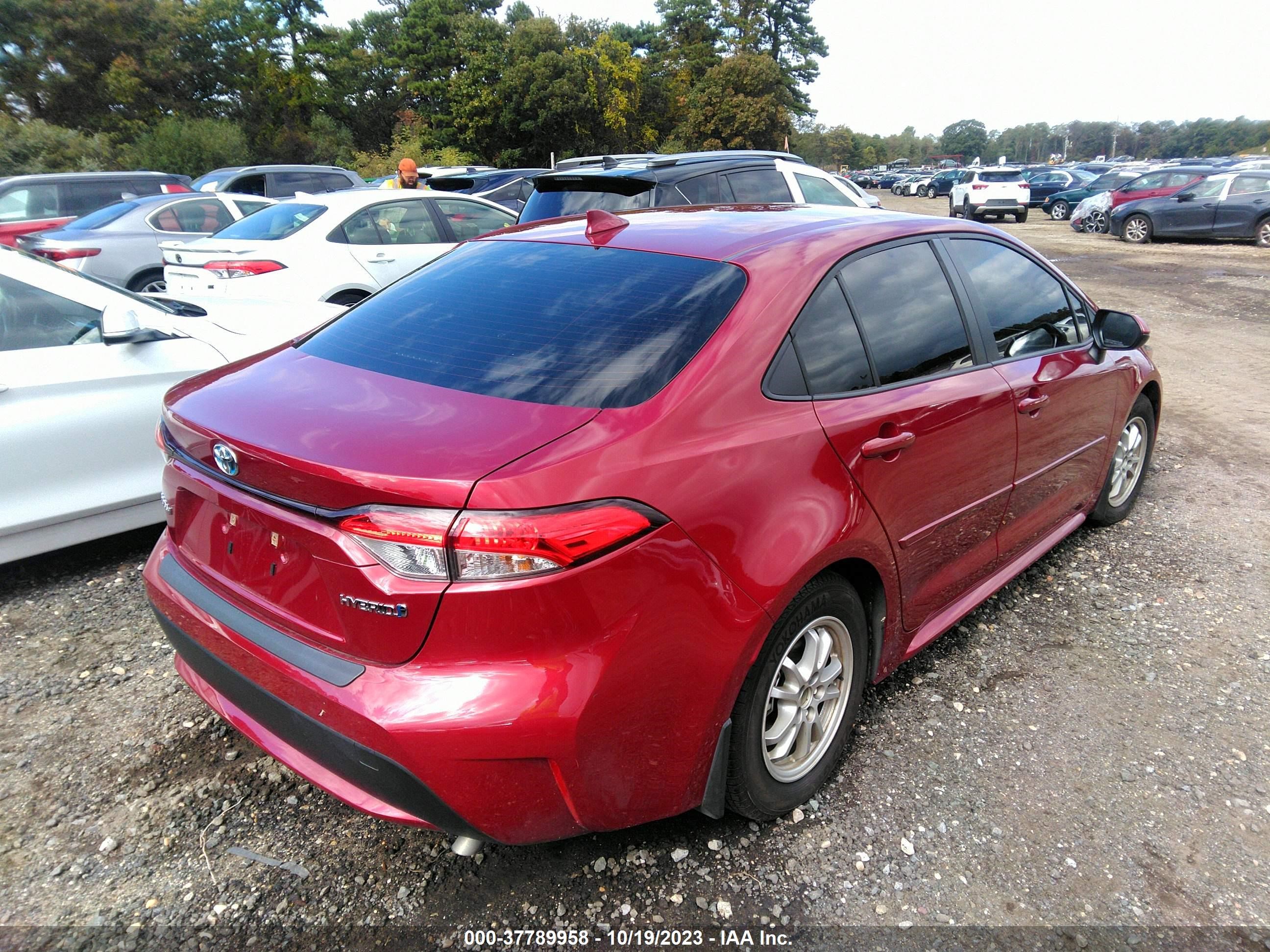 Photo 3 VIN: JTDEAMDEXNJ050776 - TOYOTA COROLLA 