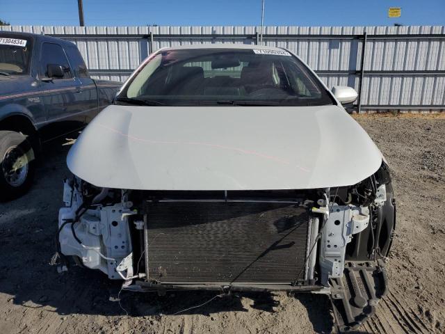 Photo 4 VIN: JTDEBRBE6LJ011676 - TOYOTA COROLLA LE 