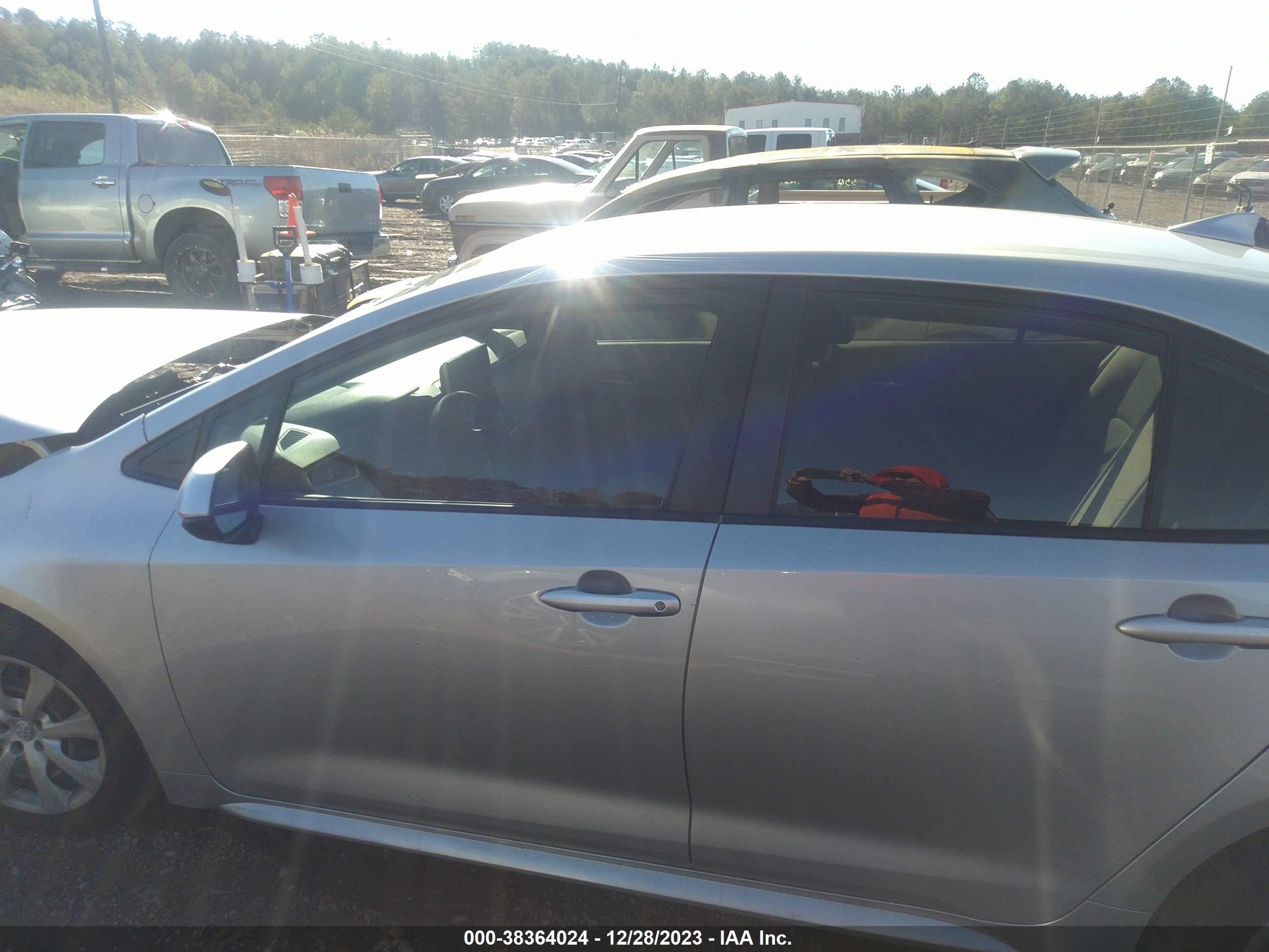 Photo 13 VIN: JTDEPMAE0MJ133442 - TOYOTA COROLLA 