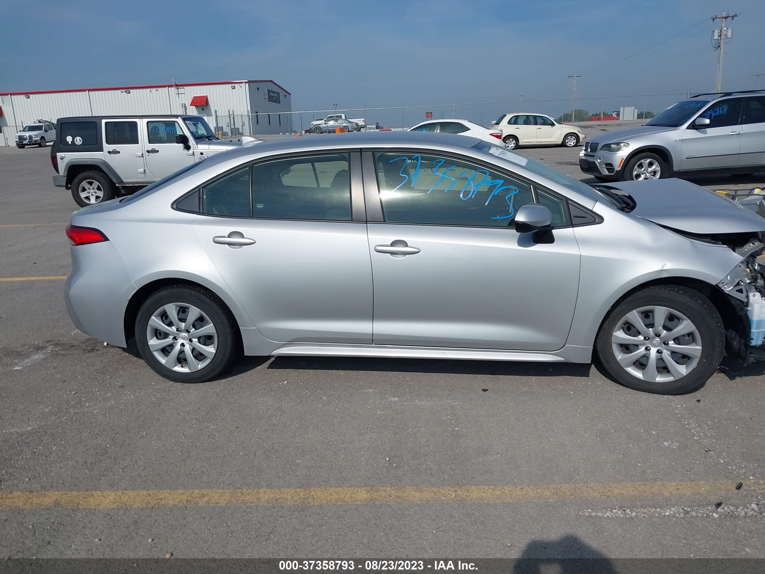 Photo 13 VIN: JTDEPMAE4MJ142516 - TOYOTA COROLLA 