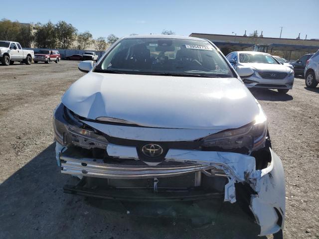 Photo 4 VIN: JTDEPMAE6N3013845 - TOYOTA COROLLA LE 