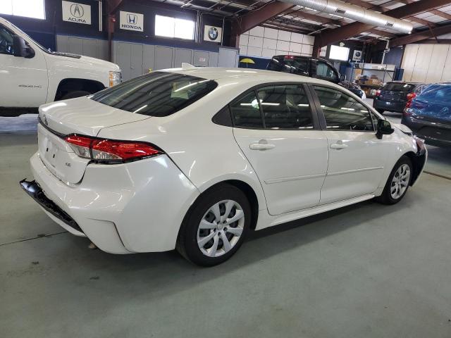 Photo 2 VIN: JTDEPMAE7N3033425 - TOYOTA COROLLA LE 