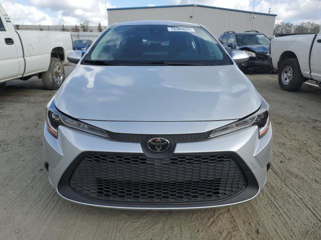 Photo 4 VIN: JTDEPMAE9MJ178055 - TOYOTA COROLLA LE 