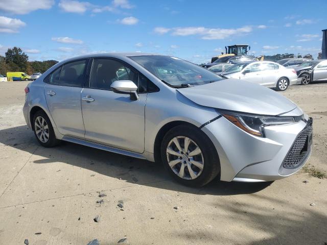 Photo 3 VIN: JTDEPMAEXMJ172796 - TOYOTA COROLLA LE 