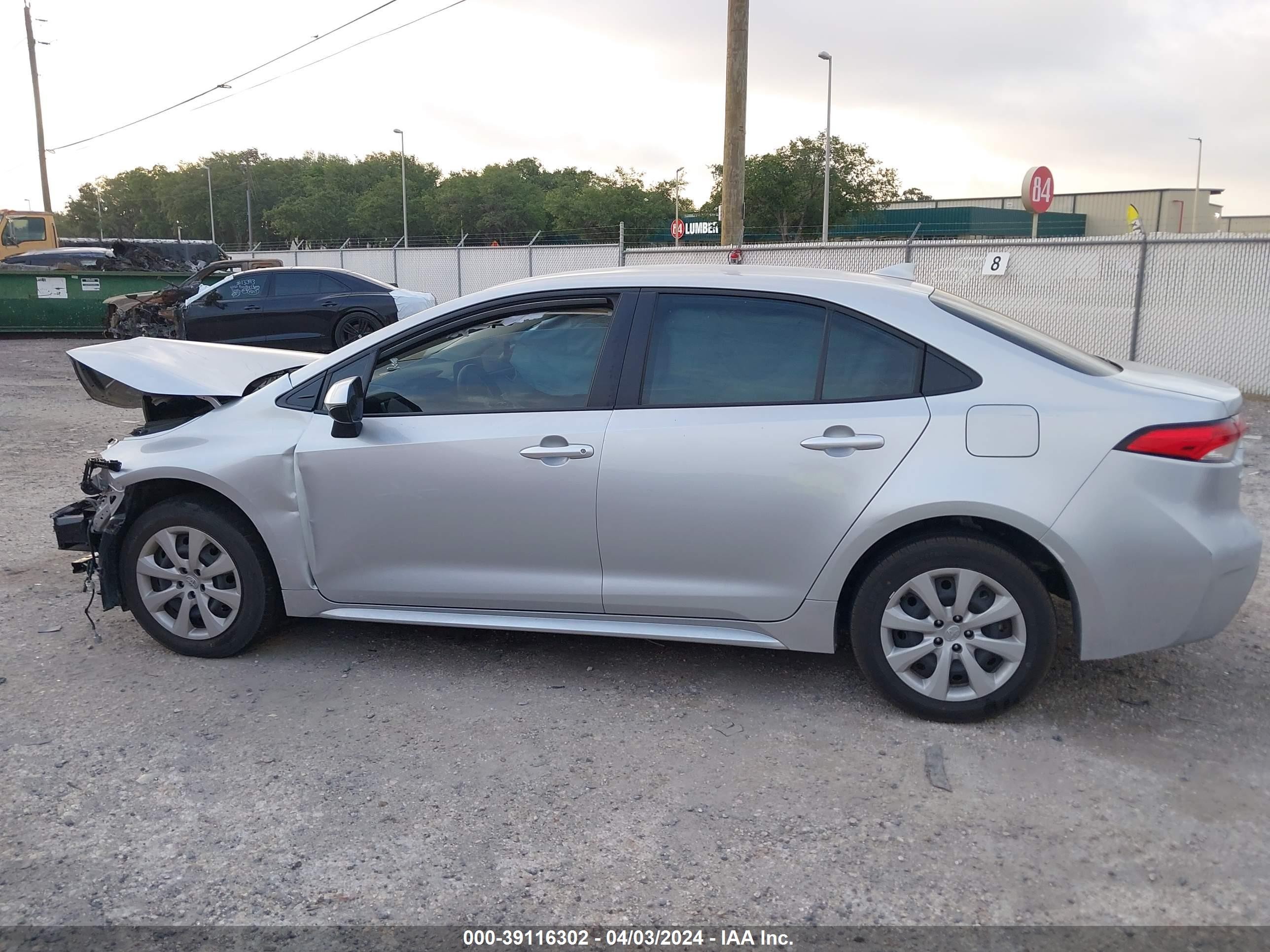 Photo 13 VIN: JTDEPMAEXN3030471 - TOYOTA COROLLA 