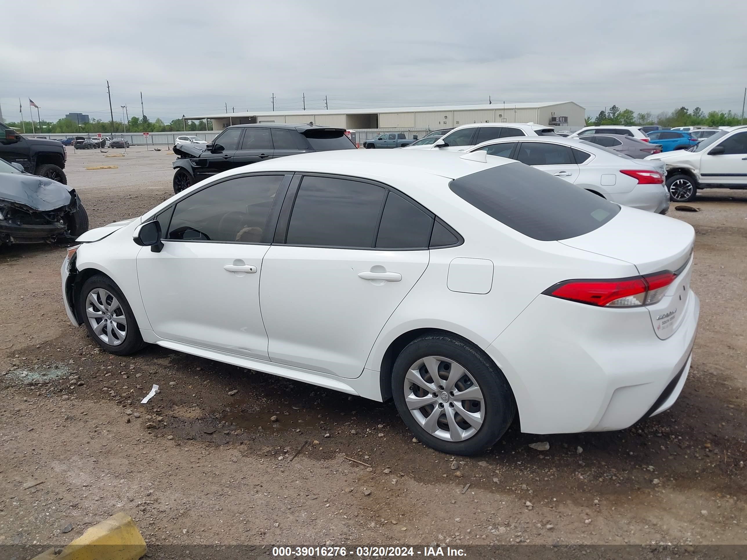 Photo 13 VIN: JTDEPRAE5LJ098585 - TOYOTA COROLLA 