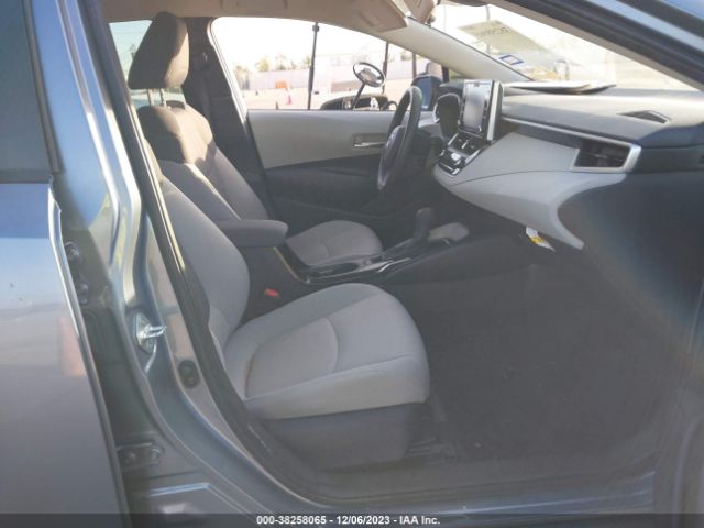 Photo 4 VIN: JTDEPRAE6LJ114745 - TOYOTA COROLLA 