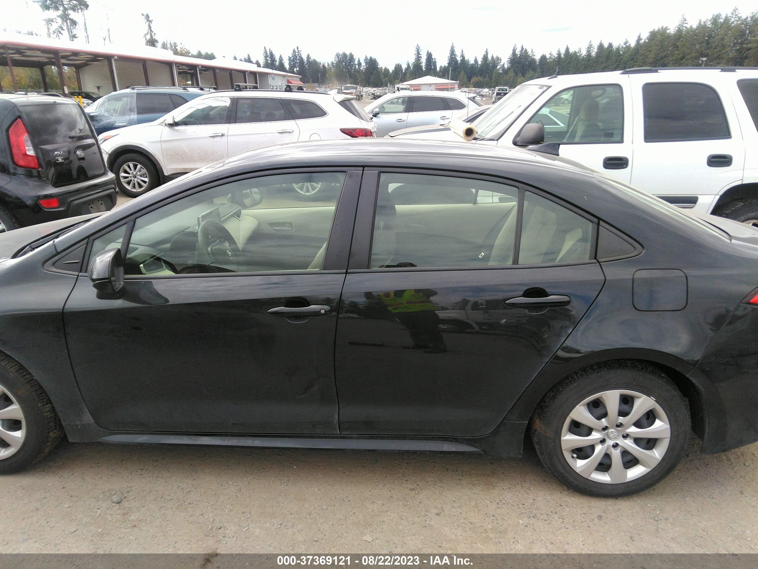 Photo 13 VIN: JTDEPRAE7LJ089676 - TOYOTA COROLLA 