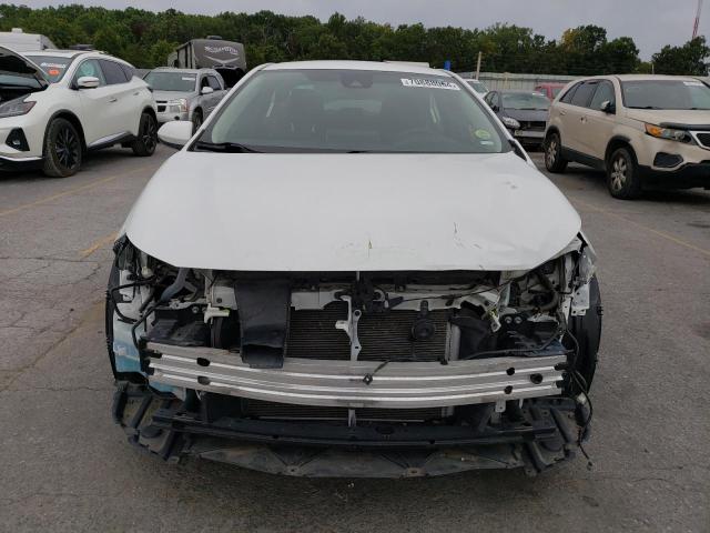 Photo 4 VIN: JTDEPRAE8LJ041846 - TOYOTA COROLLA LE 