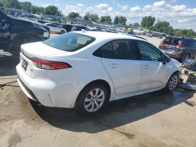 Photo 2 VIN: JTDEPRAE8LJ055634 - TOYOTA COROLLA LE 