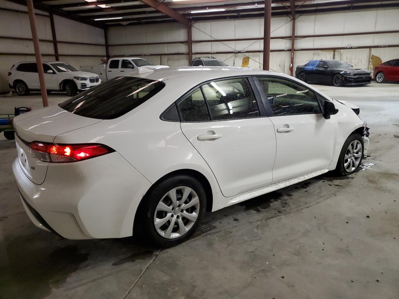 Photo 2 VIN: JTDEPRAE9LJ077951 - TOYOTA COROLLA 