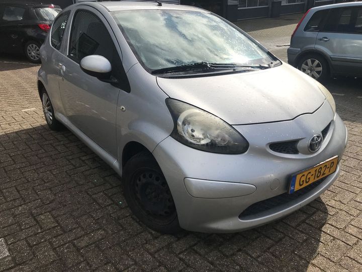 Photo 4 VIN: JTDJG10C30N089811 - TOYOTA AYGO 