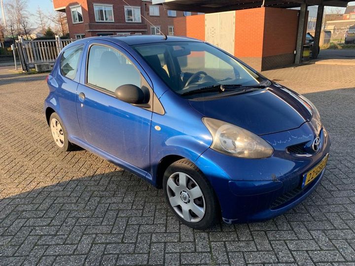 Photo 4 VIN: JTDJG12C50N297587 - TOYOTA AYGO 