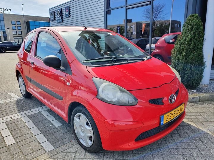 Photo 4 VIN: JTDJG12C80N070829 - TOYOTA AYGO 