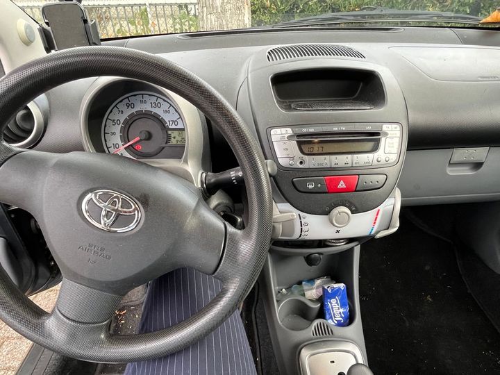 Photo 7 VIN: JTDJG18C20N280950 - TOYOTA AYGO 