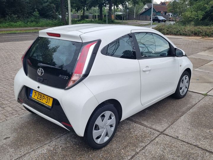 Photo 3 VIN: JTDJGNEC10N042518 - TOYOTA AYGO 