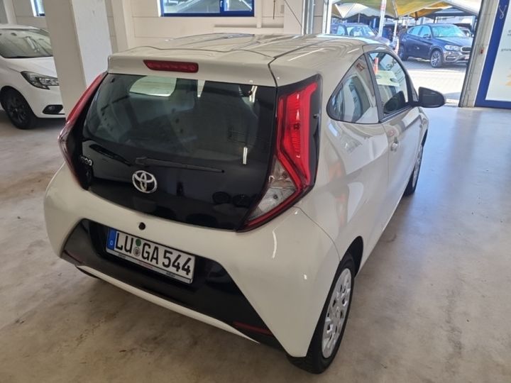 Photo 3 VIN: JTDJGNEC20N492744 - TOYOTA AYGO 